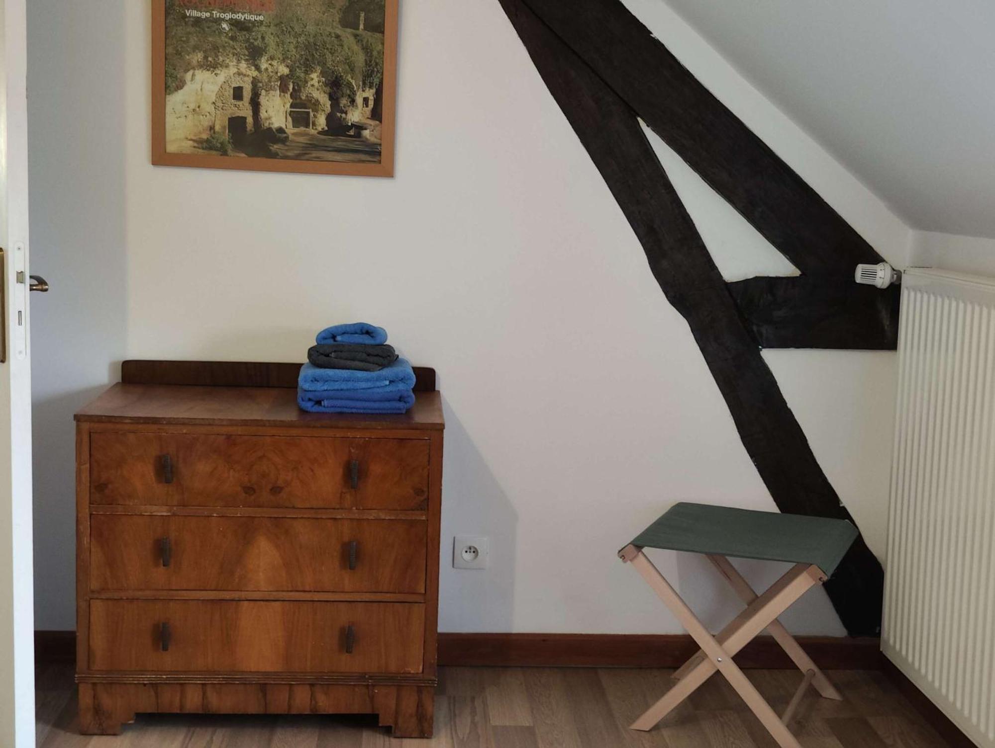 Gites Les Volets Rouges D'Allonnes Allonnes  Habitación foto